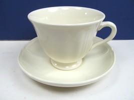 5 Wedgwood Queens Shape Cup &amp; Saucer Set(s) Made in England Excellent Co... - $48.02