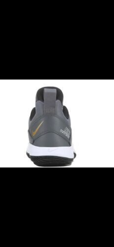 nike flyby low 2 grey