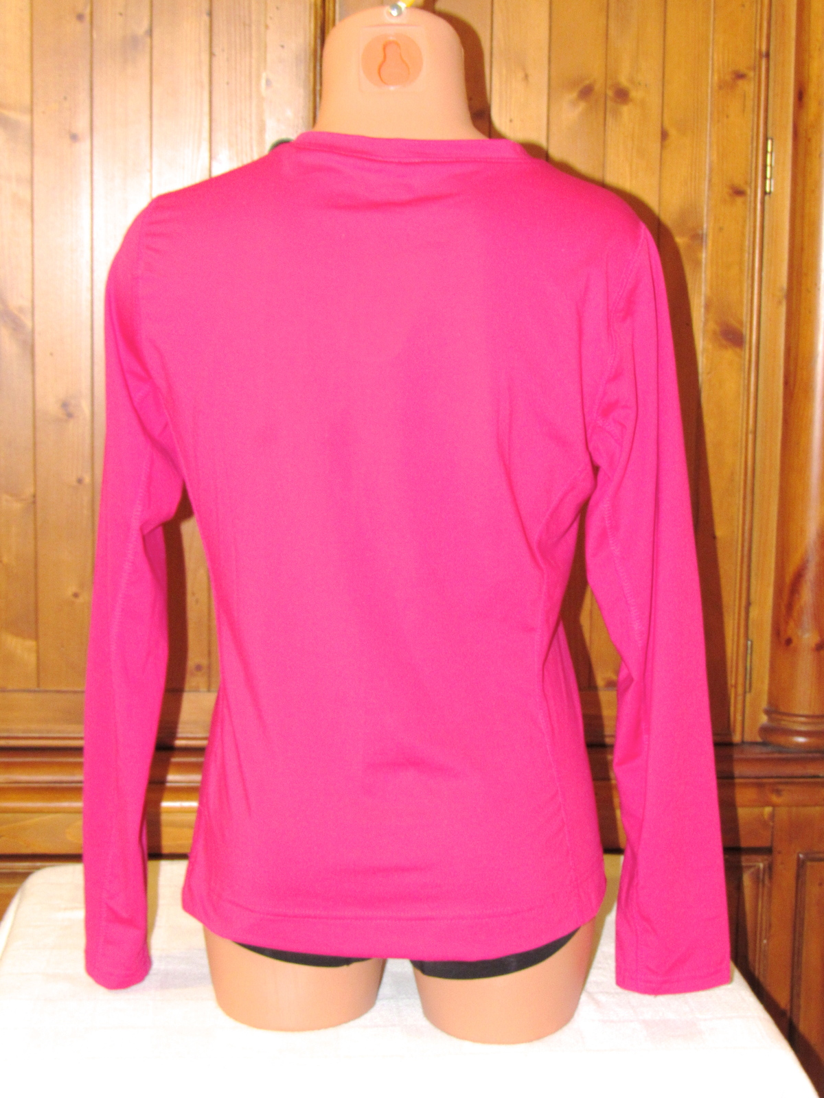 sweat wicking shirts womens