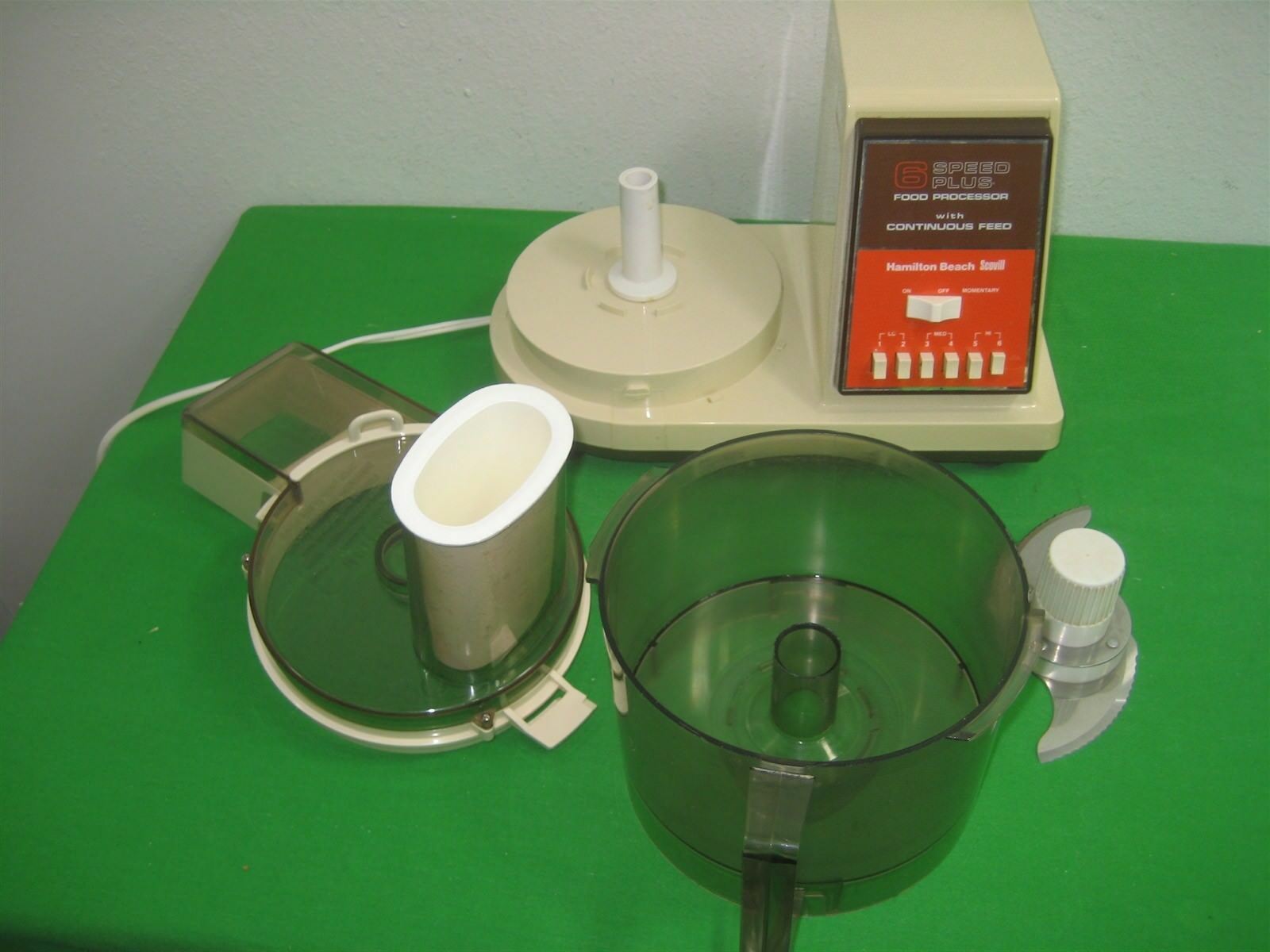 Vintage Hamilton Beach Scovill 6 Speed Plus Food Processor/Juicer Model