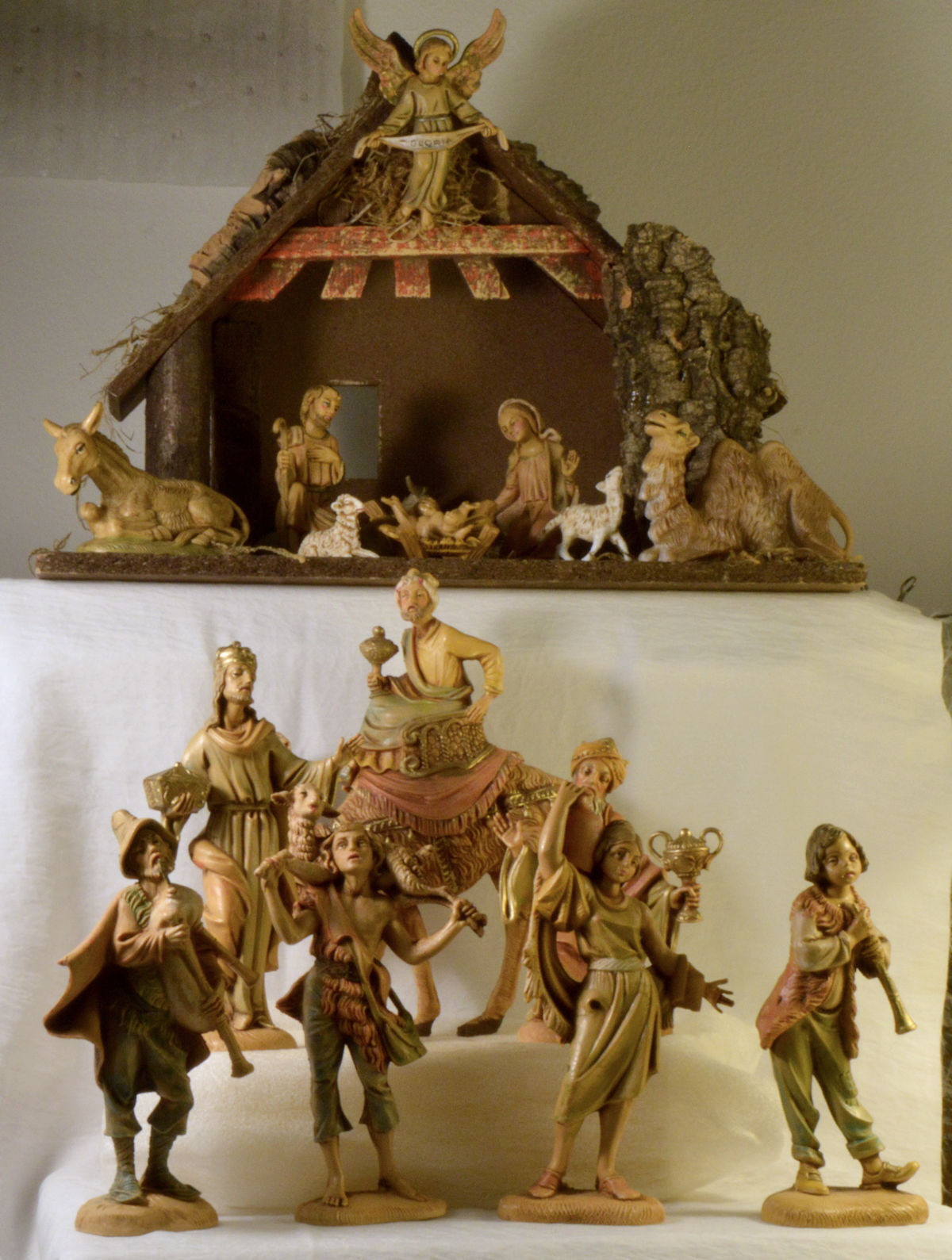 0320 18 piece Fontanini 5" Nativity, Italy starter set