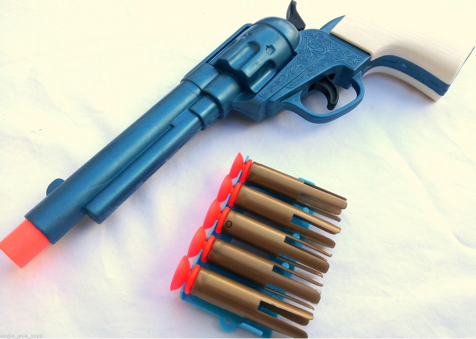 2x Toy Guns Wild Western Cowboy Rifle + Peacemaker Dart Pistol ...