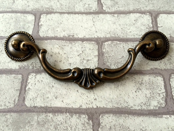 5 Vintage Look Dresser Drawer Pulls And 50 Similar Items 5 Vintage Look Dresser Drawer Pulls
