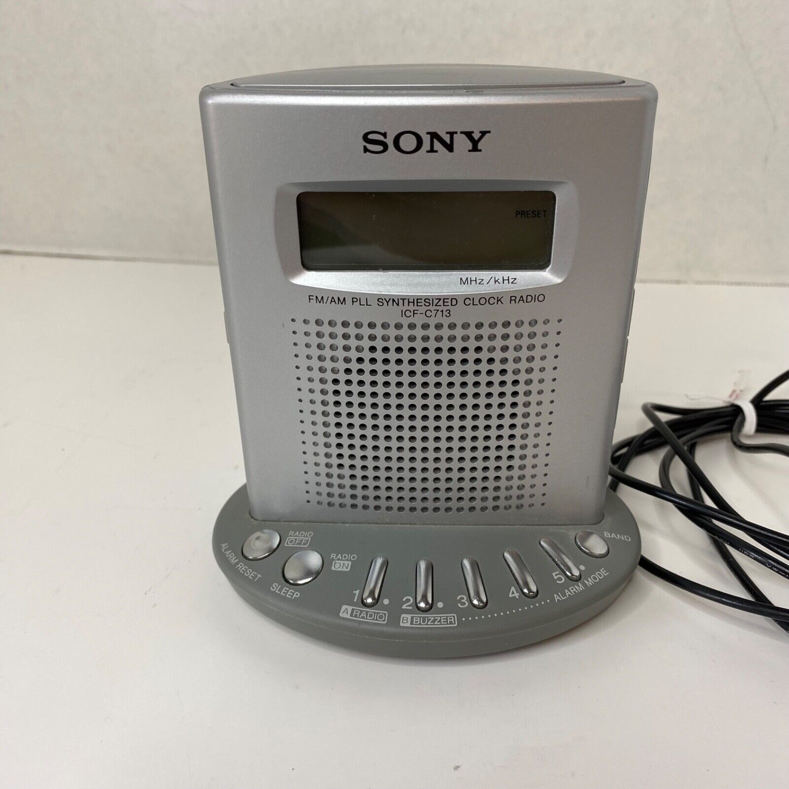 Sony ICFC713 Clock Radio Original Synthesized Rare Tested, Works Great