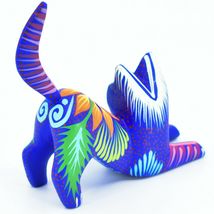 Handmade Alebrijes Oaxacan Wood Carved Painted Folk Art Stretching Cat Figurine image 3