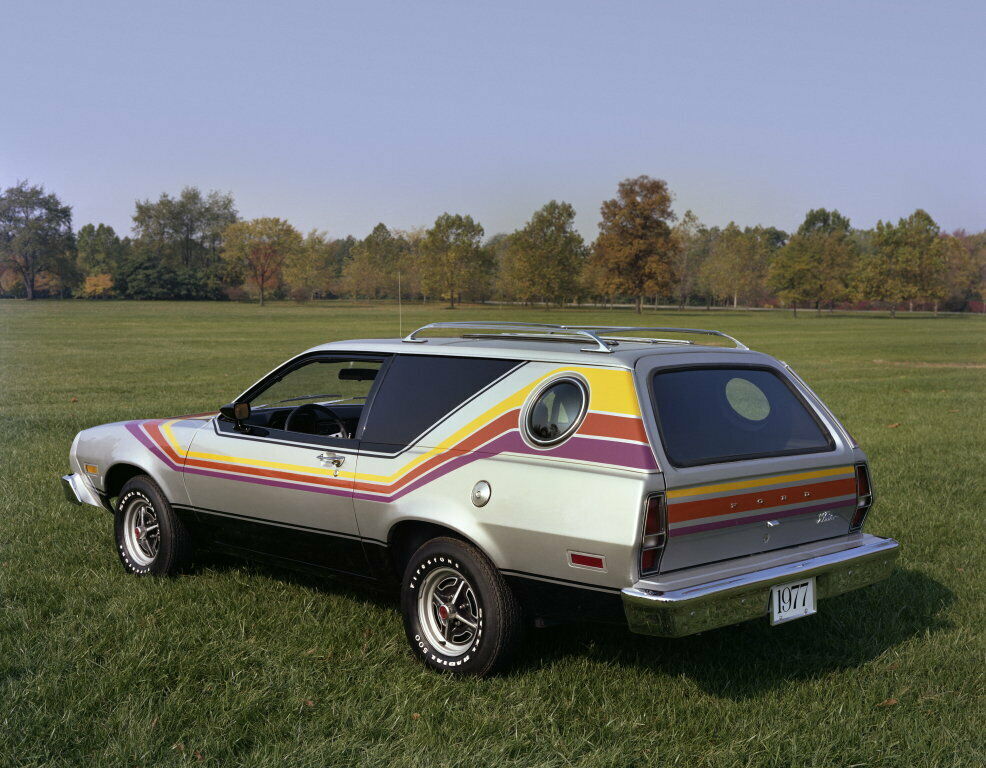 1977 Ford Pinto Cruising Wagon POSTER | 24X36 inch | - Art Posters