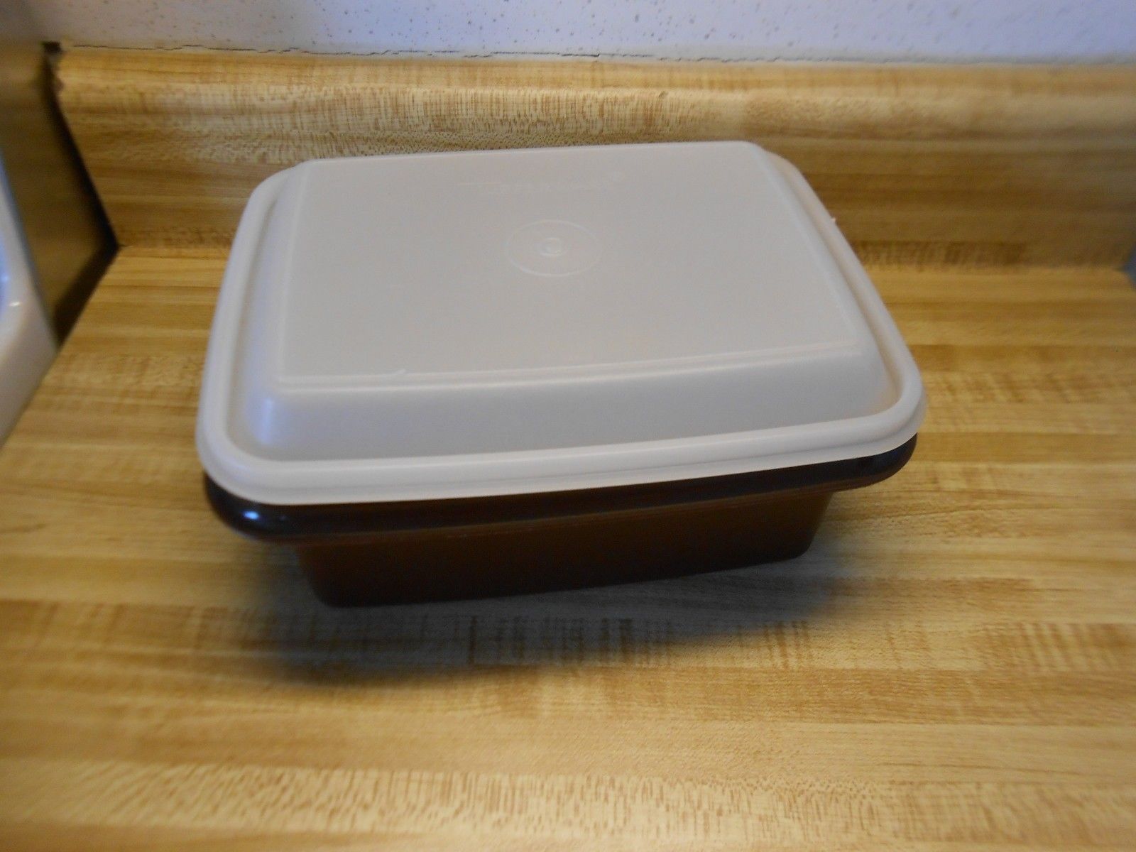 Tupperware Ice Cream Keeper For Ice Cream Or Novelties Or Popsicles - Other