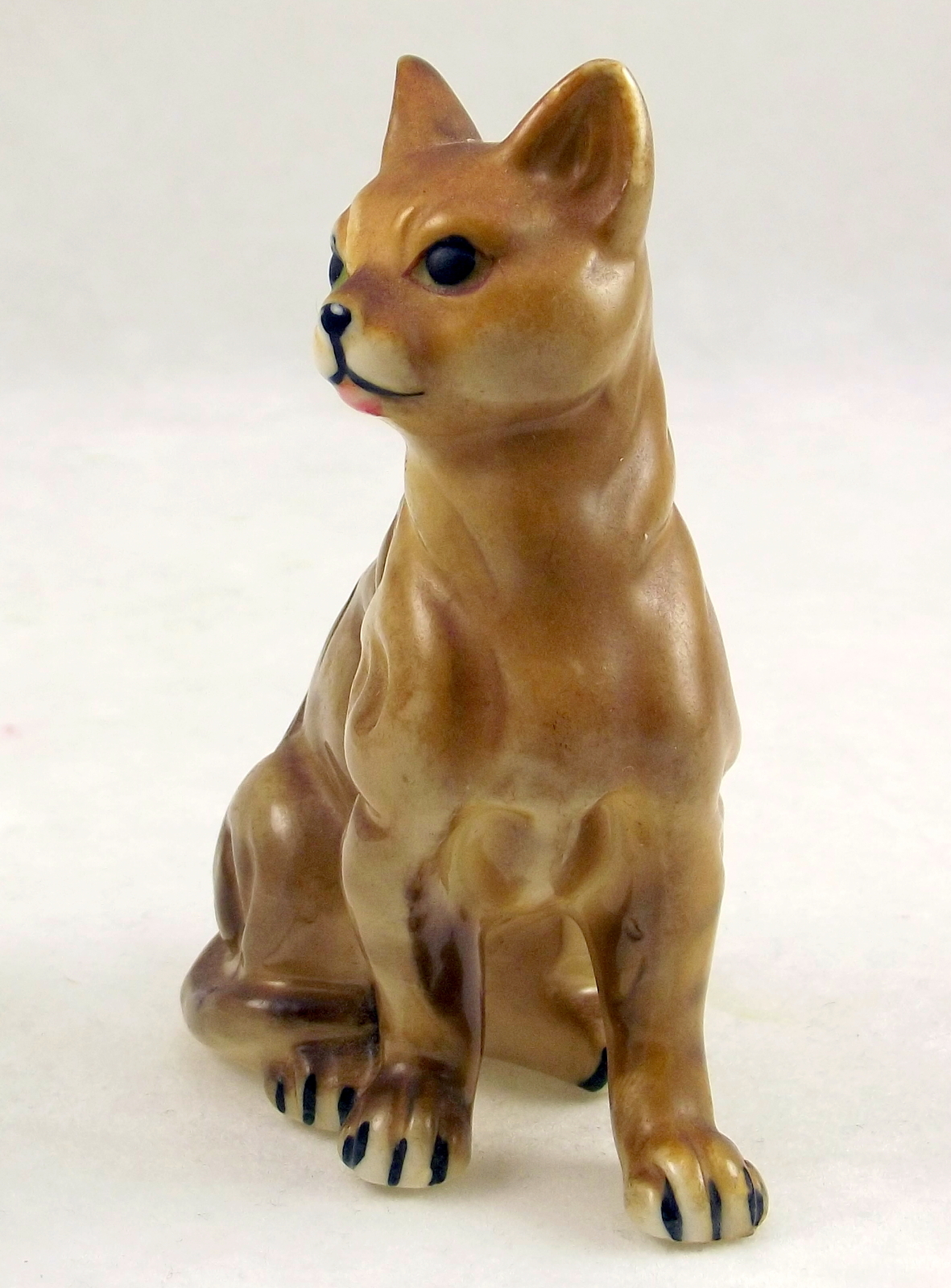 antique cat figurine