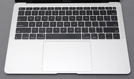 Apple MacBook Air A1932 13.3" Core i5-8210y 1.6GHz 8GB 128GB SSD MVFH2LL/A image 3