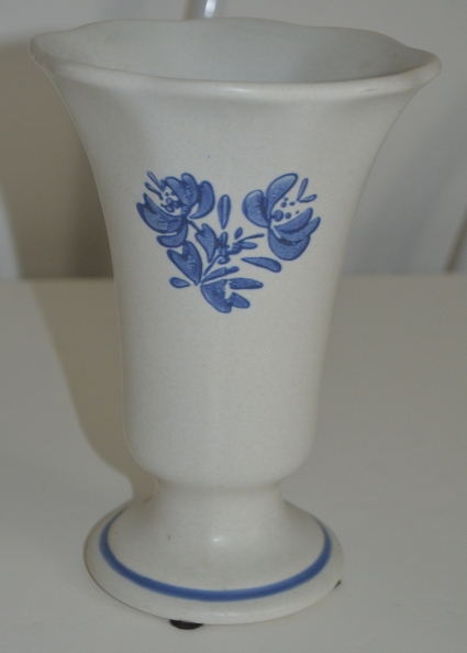 Blue Pfaltzgraff Yorktowne Vase - Vases