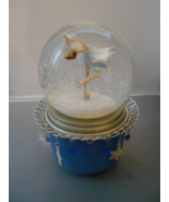 Hallmark 1968 Olympic Medalist Peggy Fleming Musical Snow Globe Salt Lak... - $32.33