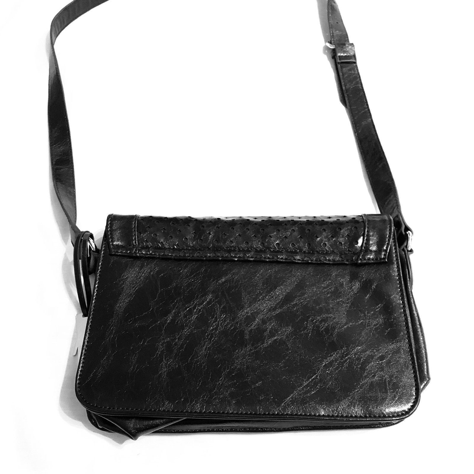 flap over shoulder bag