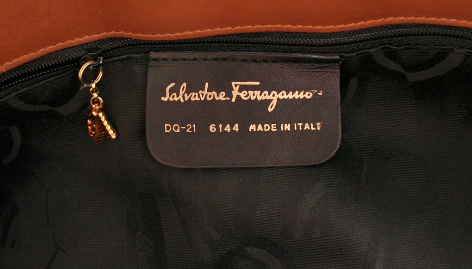 Authentic Salvatore Ferragamo Italy Vintage Shoulder handbag Bags, Handbags & Cases