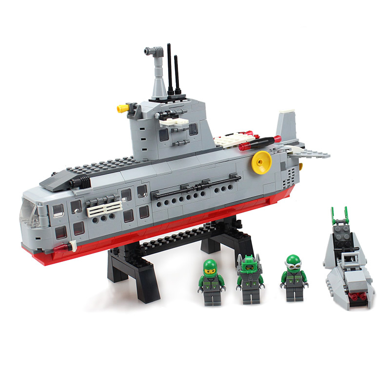 mini lego submarine