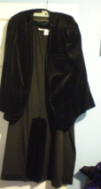 Women&#39;s Skirt &amp; Matching Jacket - Size 22 / waist 36 - $25.00