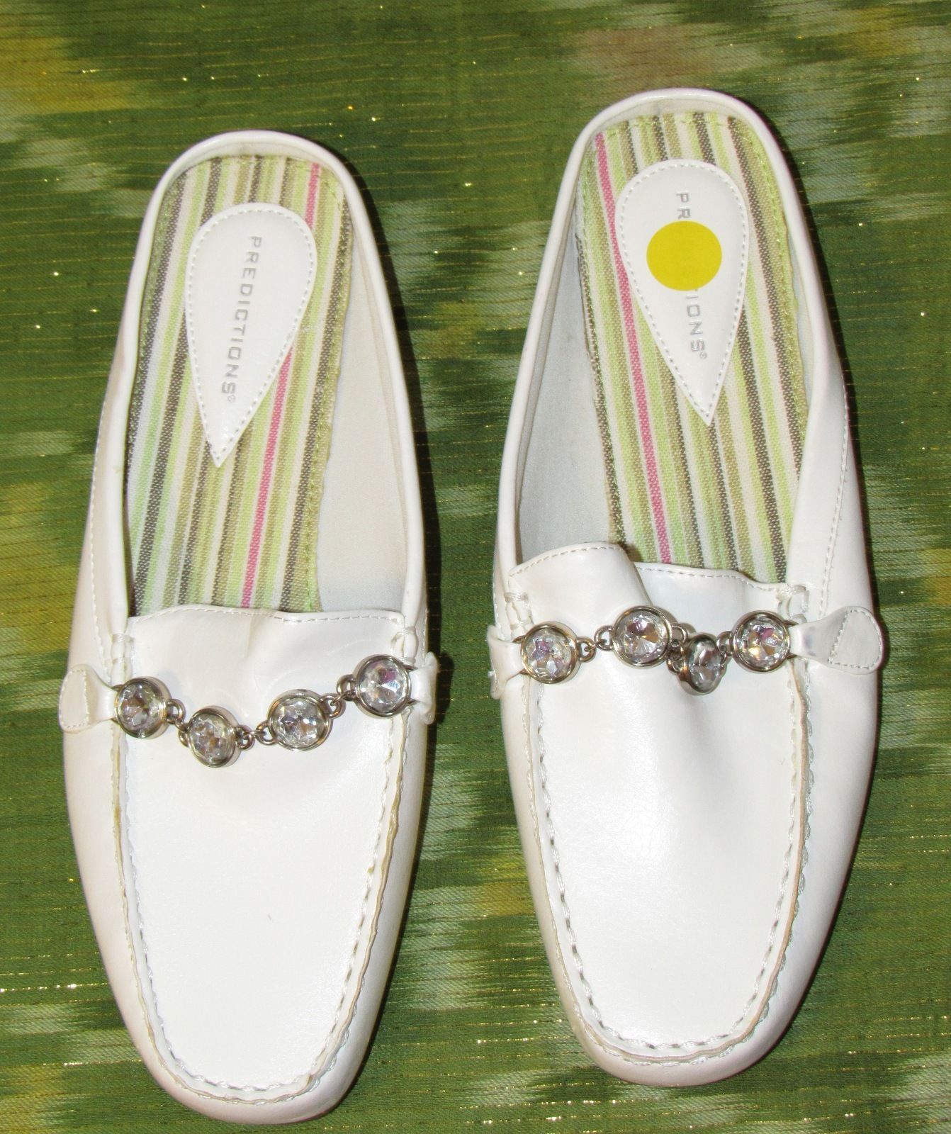 chain flat mules