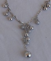 Silver and gray rounds necklcae thumb200