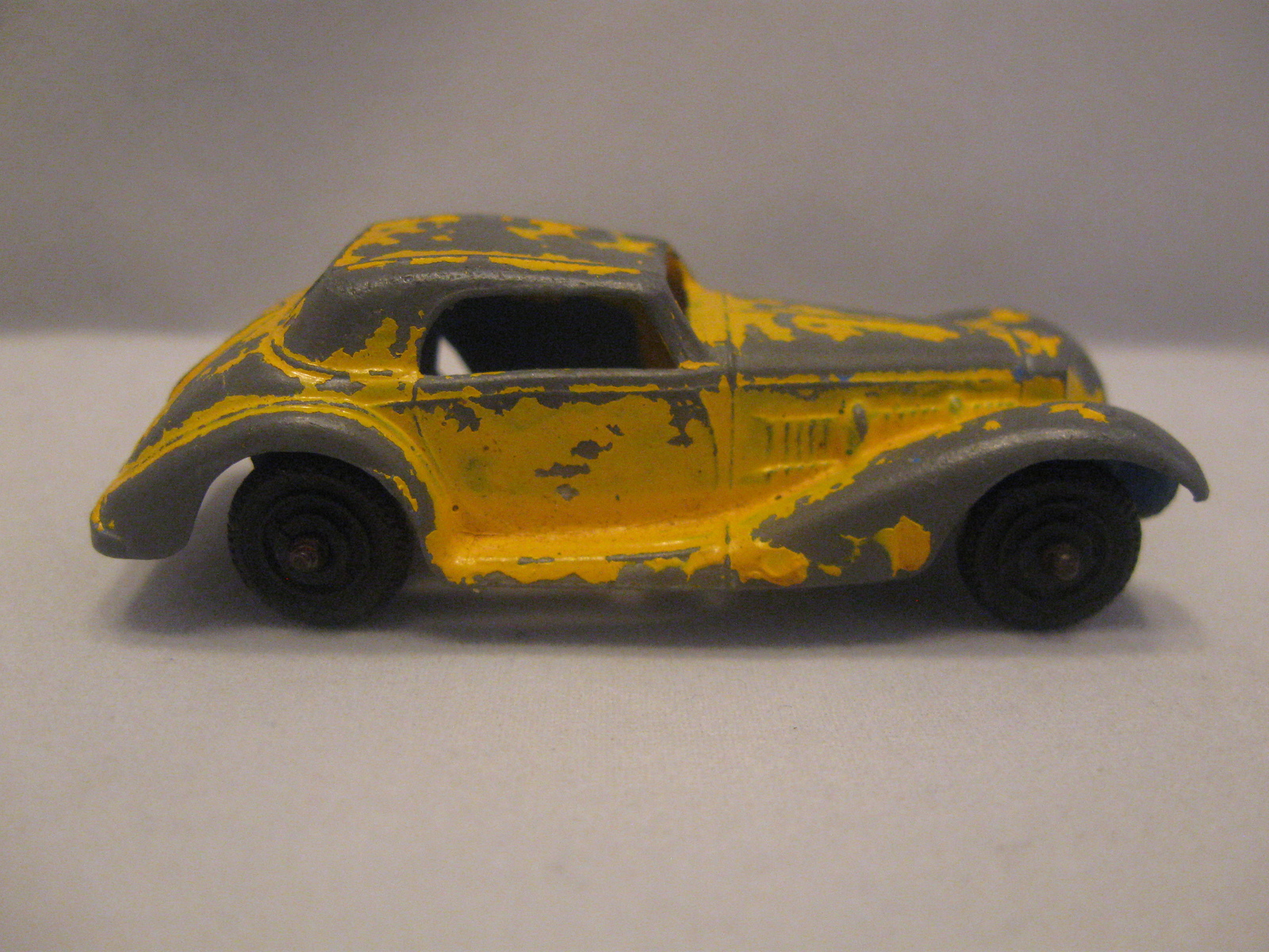 old mercedes toy car