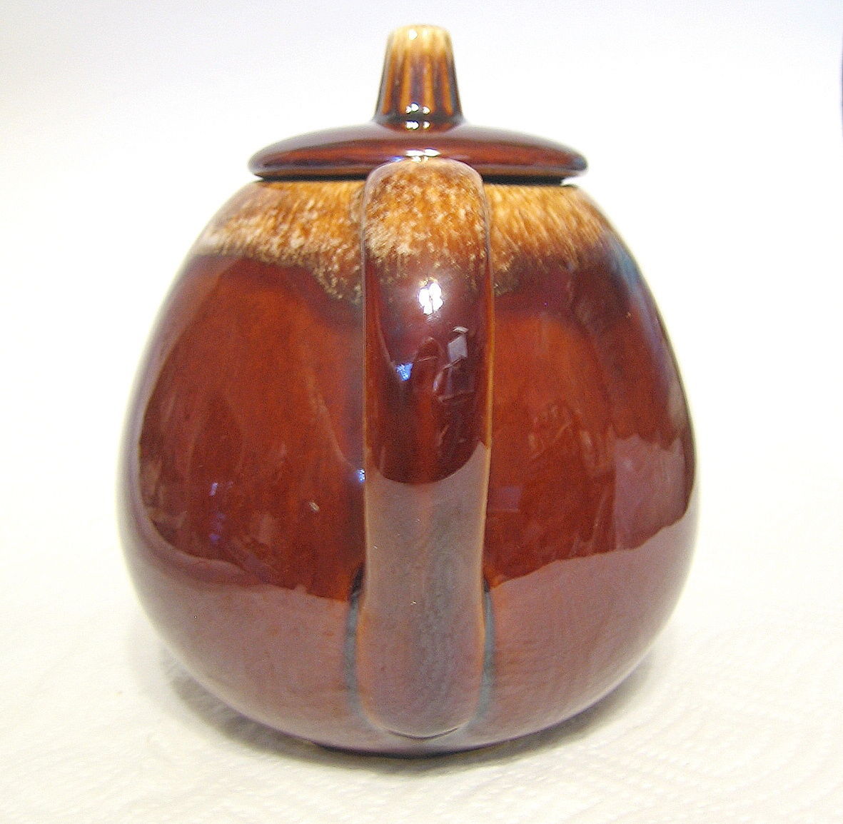 Hull Pottery Teapot Drip Glaze Pottery & Glass