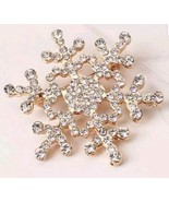 Stunning Diamonte Gold Plated Christmas Elegant Snow Flake Brooch Cake P... - $16.12