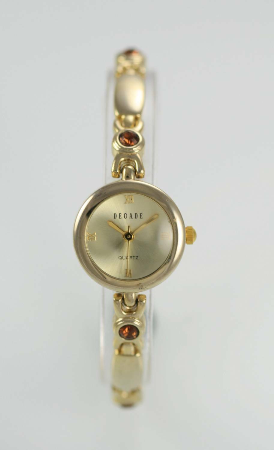 decade quartz watch