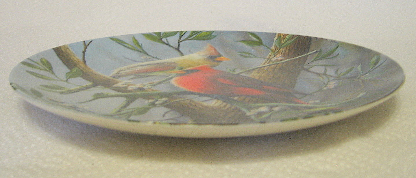 The Cardinal Collector Plate Knowles 4357J 1984 Art
