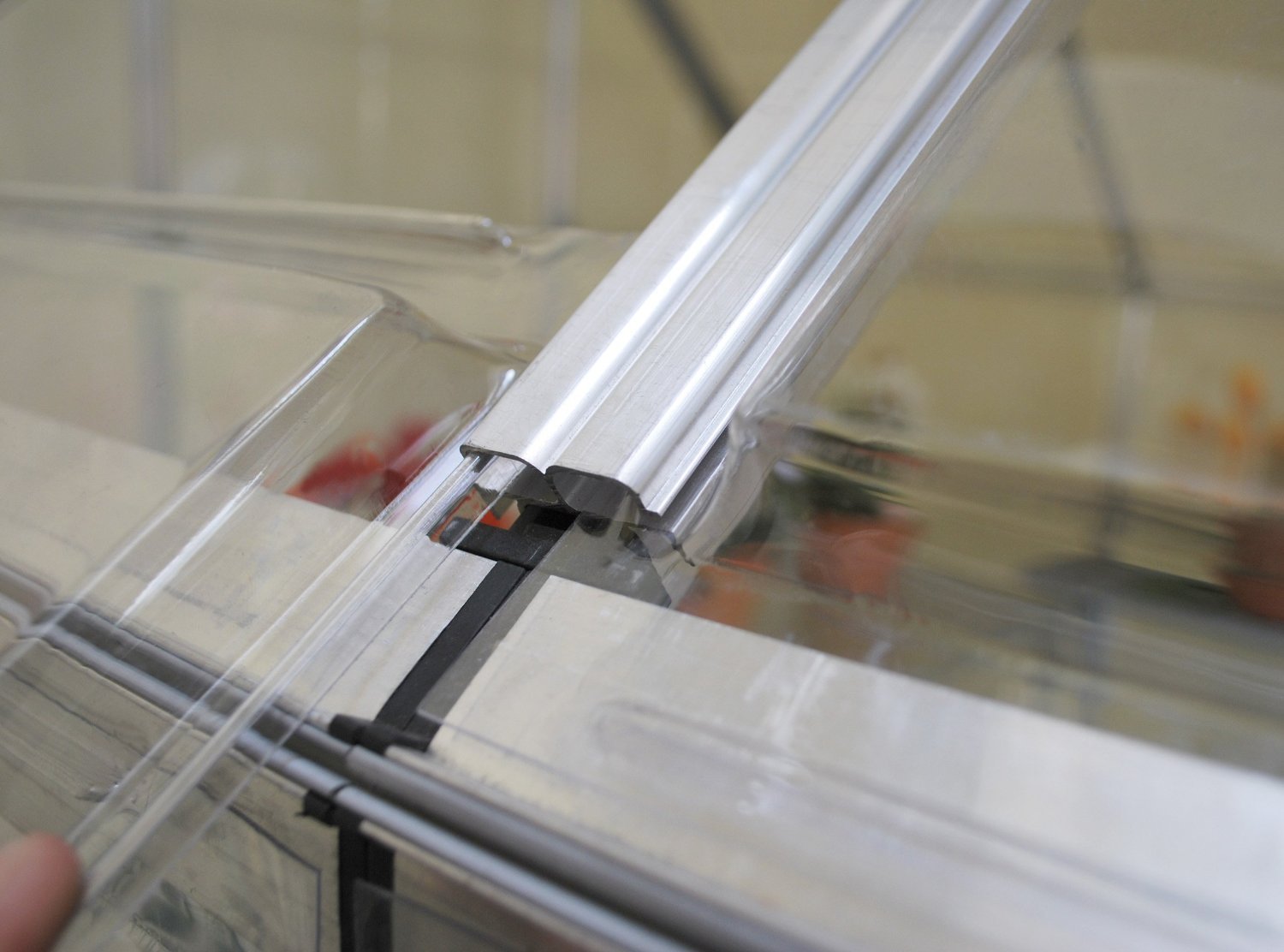 Greenhouse Grow System Aluminum Frame Double Wall Roof Vent Rain Gutter