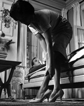 Paul Newman and Elizabeth Taylor in Cat on a Hot Tin Roof sexy putting on stocki - $69.99