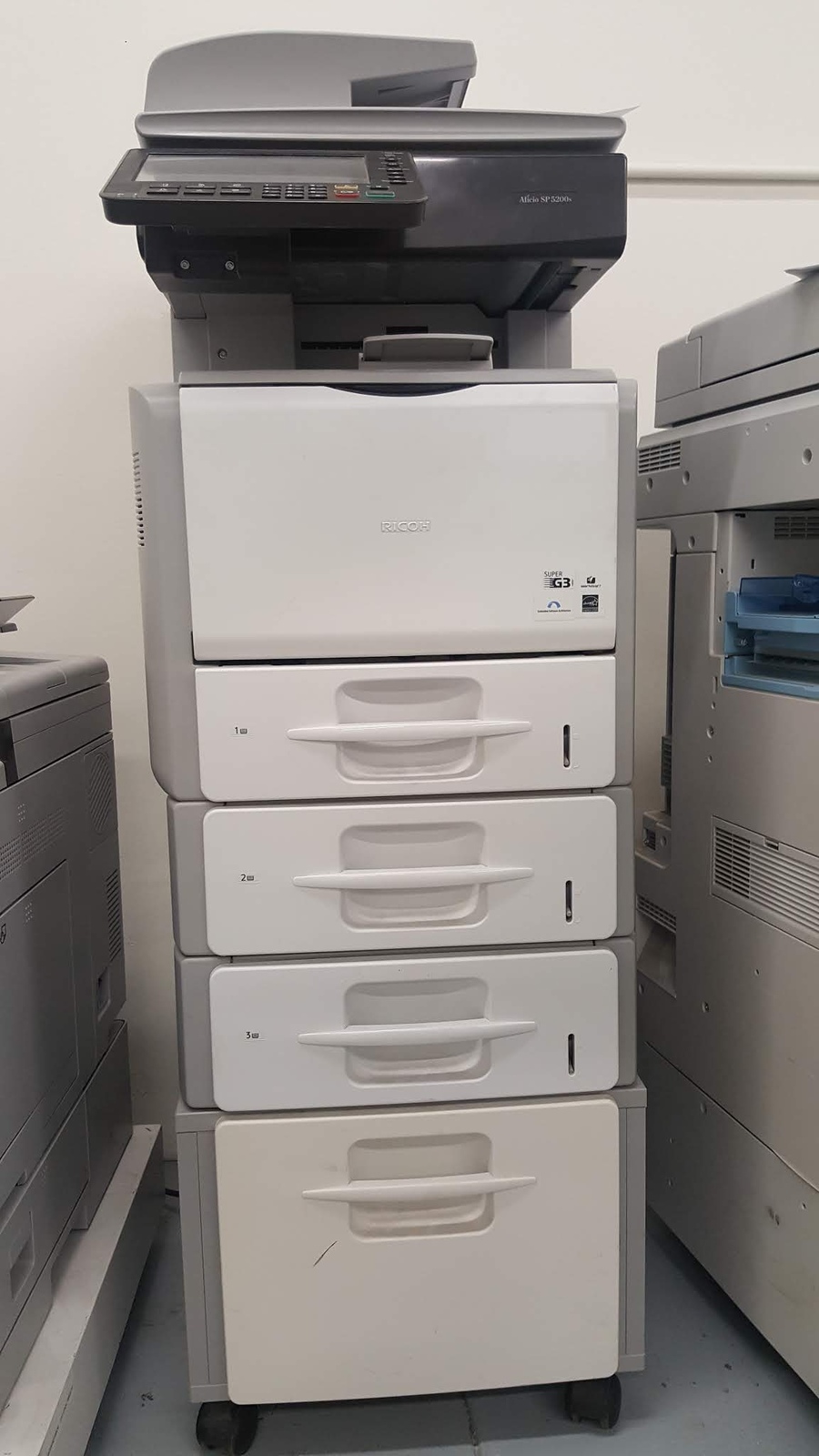 Ricoh Aficio SP 5200s B&W Laser Multifunction Printer, 3 paper tray and