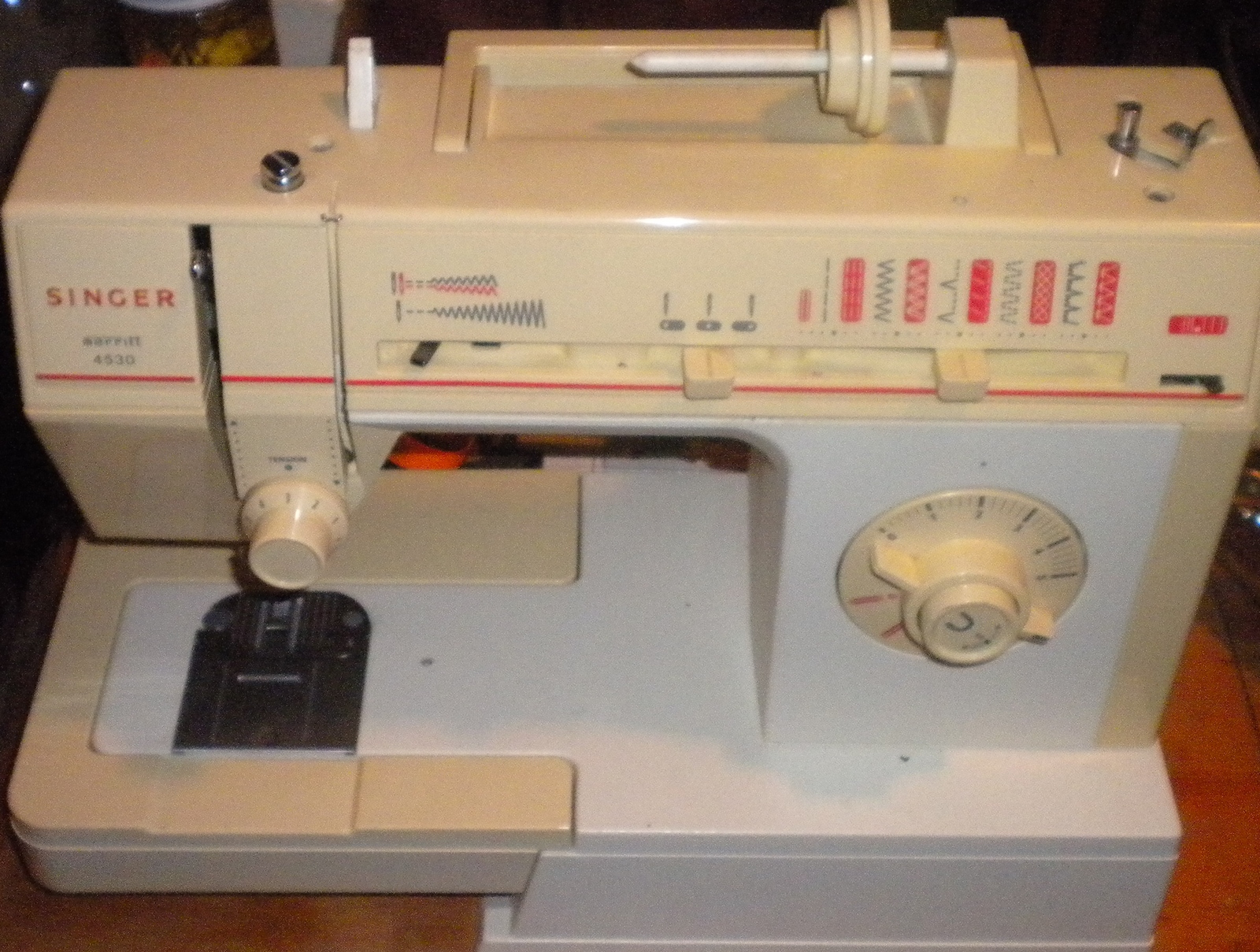 Singer Merritt 4530 Bobbin Winder 531767 w/Auto Stop Lever Machine