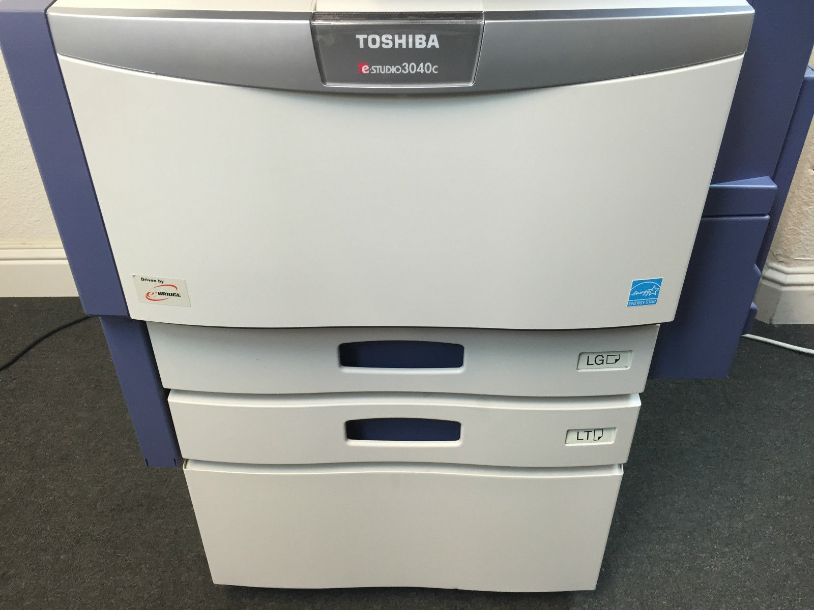 Toshiba eStudio 3040c Color Copier Printer Scanner usb FREE SHIPPING