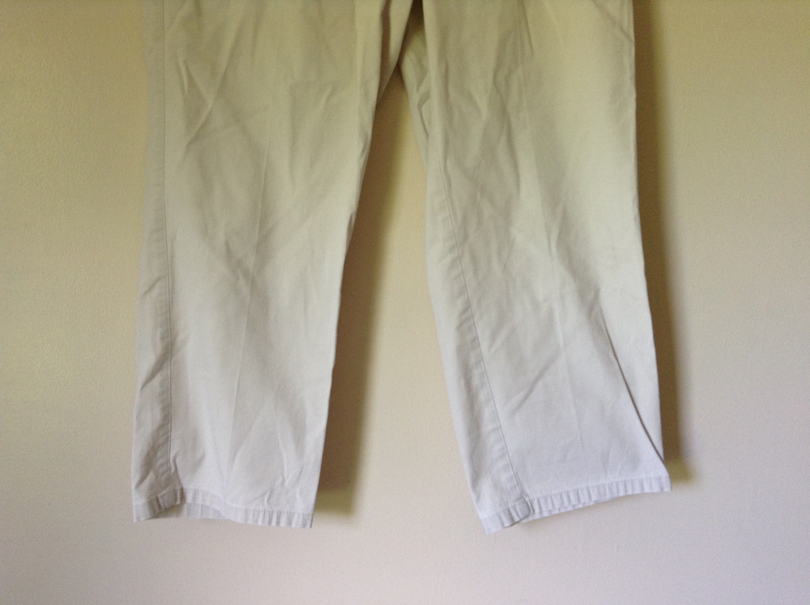 Talbots White Pants 2 Pockets 96 Percent Cotton 4 Percent Lycra Spandex ...