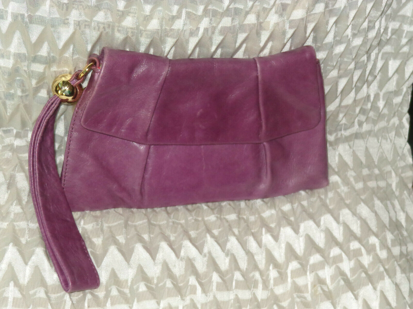 Hobo International Wren Leather Wristlet Clutch Wrist Strap in Purple ...
