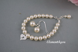 bridesmaid Bracelet and earrings, Seven bridesmaid gift, Simple pearl bracelet - $38.00