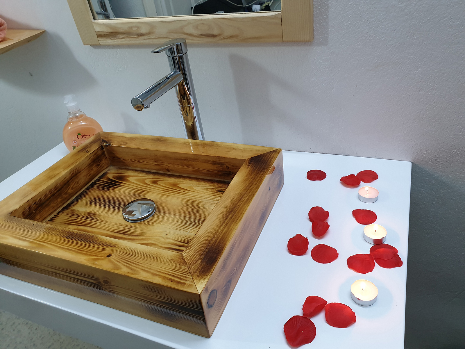bathroom sink ,wooden and epoxy 05 Sinks