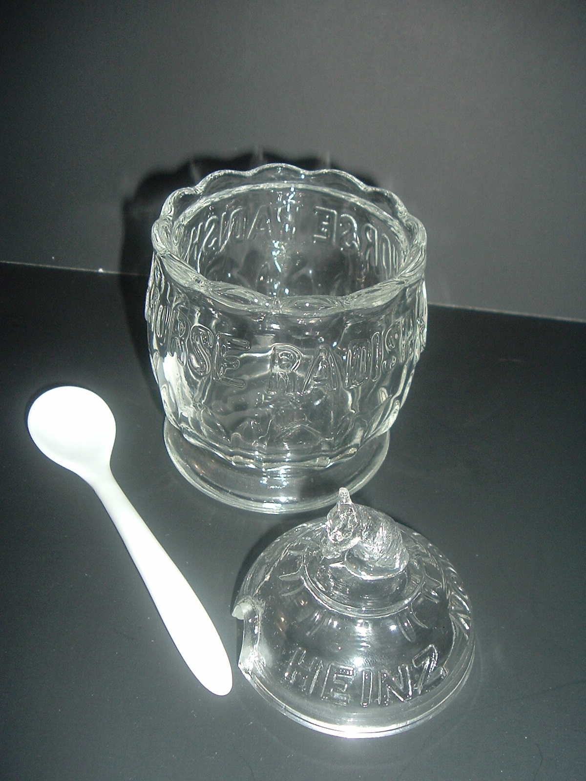 Dalzell Viking Glass H J Heinz 125th Anniversary Horseradish Jar in Box