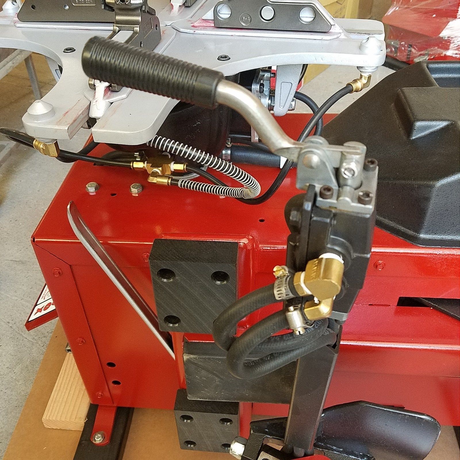 New Coats Bead Breaker Handle Control Valve 8185581 Parts & Accessories