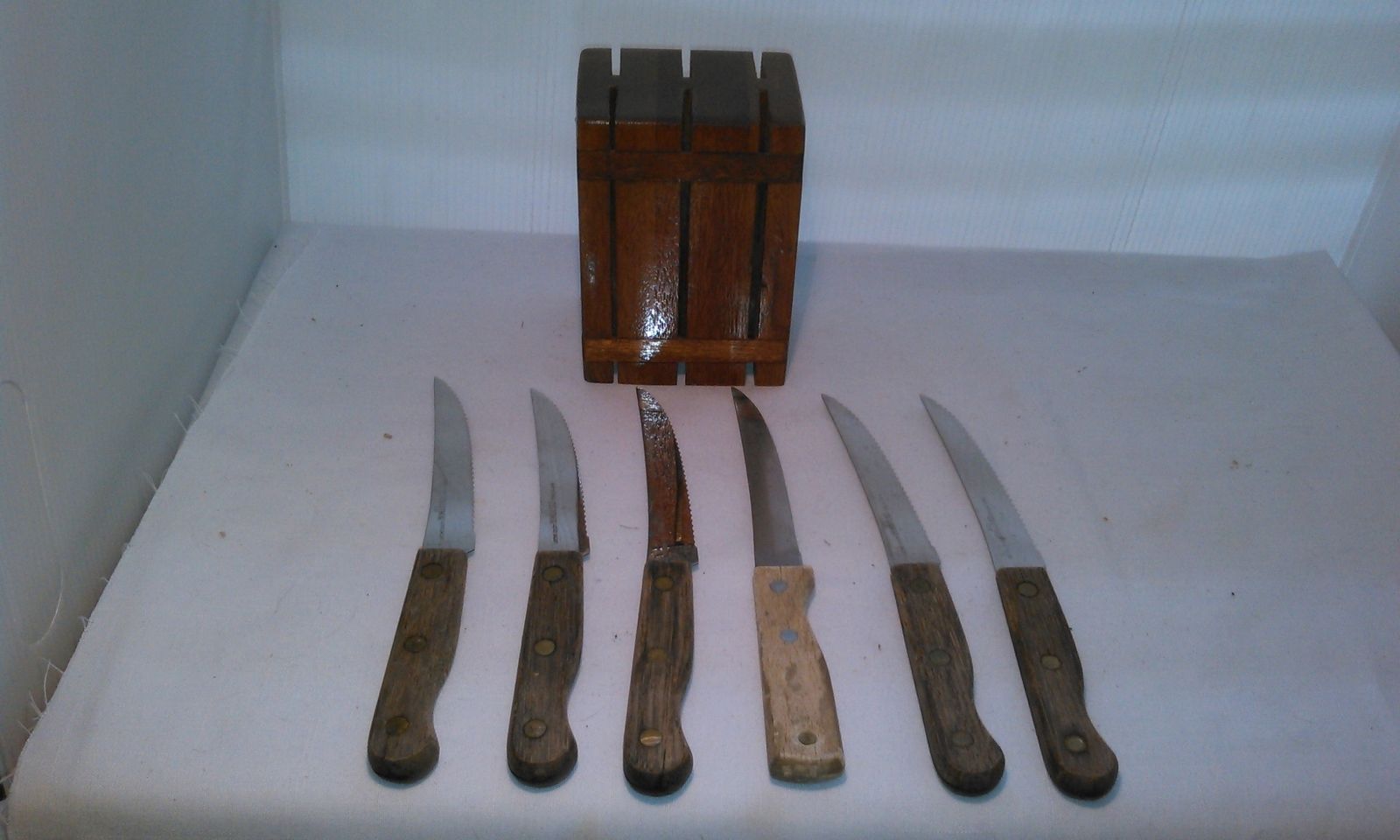 OLD HOMESTEAD SS LIFETIME CUTLERY 7PCS 5 1 KNIVES Kitchen Steak Knives     57 