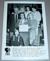FAMILY TIES CAST &amp; HENRY WINKLER FONZ - PBS TV Photo - $17.50