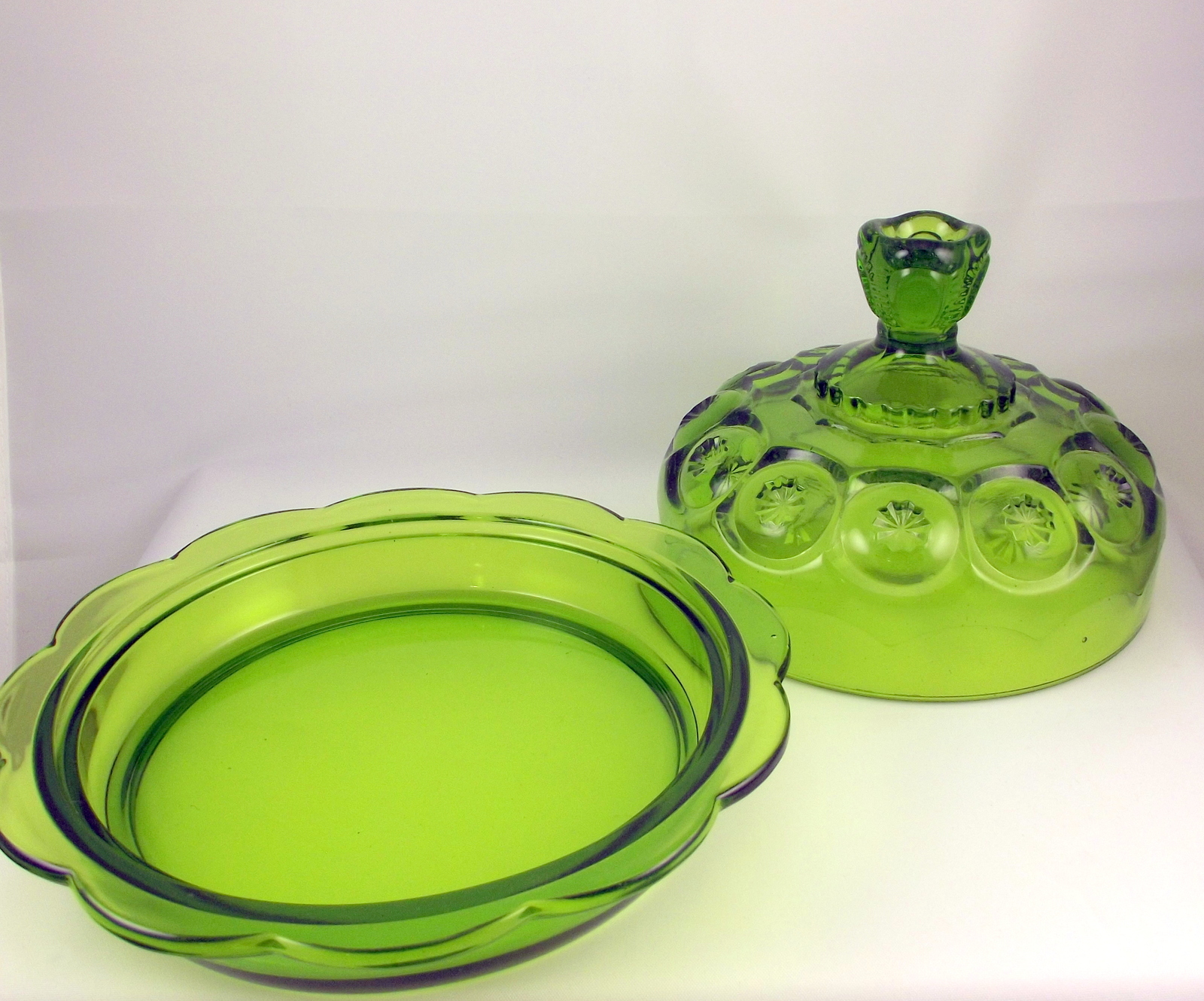 Vintage L E Smith green Moon and Star covered butter cheese dish - L.E. Smith
