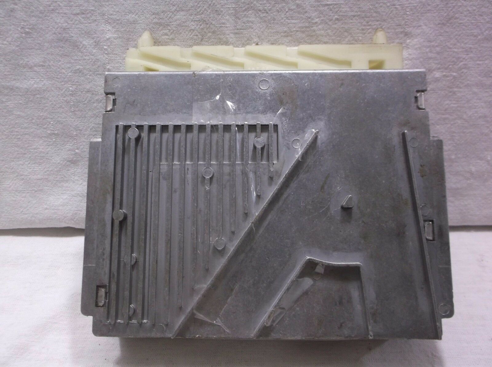 0304 VOLVO XC90/ S60/ V70/ TRANSMISSION CONTROL T.C.M