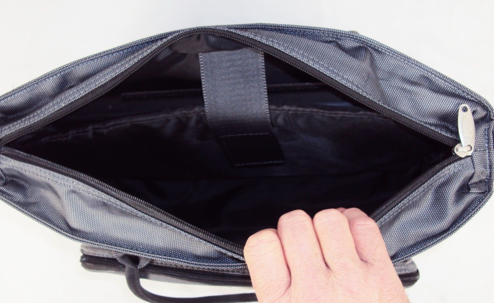 bags that fit under airline seat