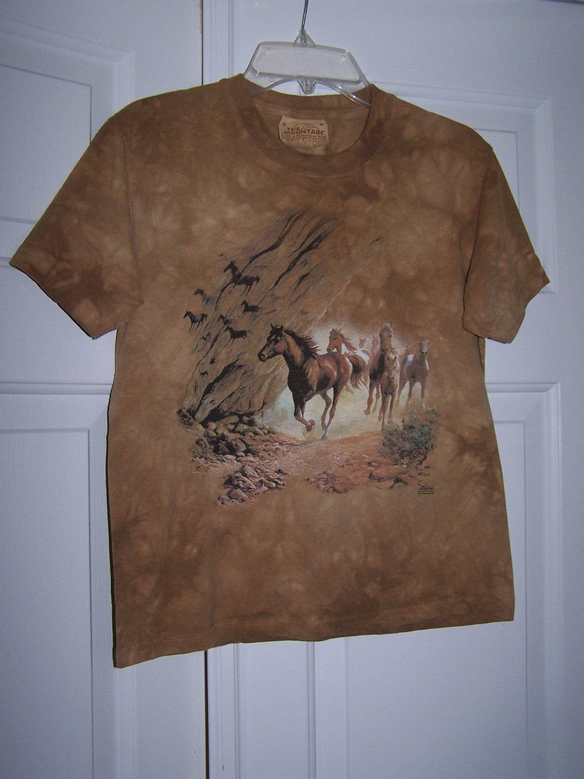 the mountain horse t shirts