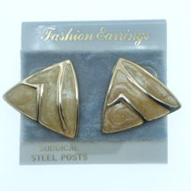 Fashion Earrings Goldtone Yellow Enamel Swirl Triangle Abstract Post Pie... - $3.00