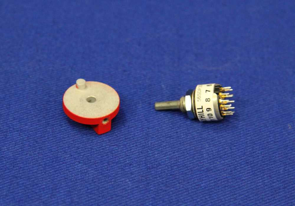 MINIATURE ROTARY SWITCH USA /2696 Microswitches
