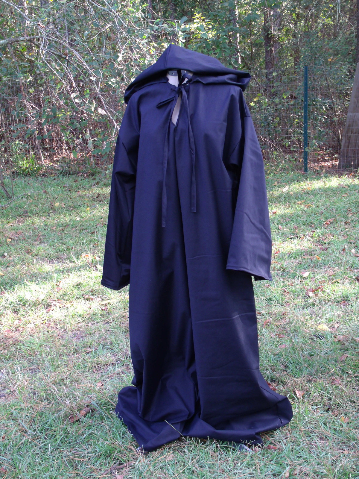 Black Hooded Robe - Medieval & Renaissance