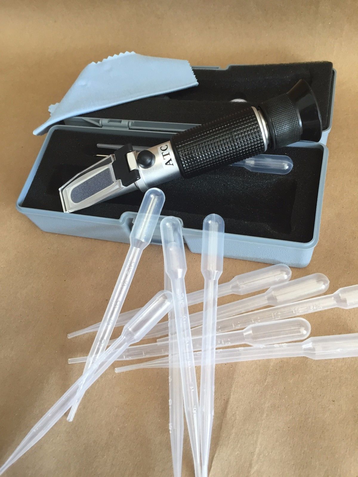 Honey Moisture Refractometer 4 Beekeeping Bees+ Calibration Fluid+ 10