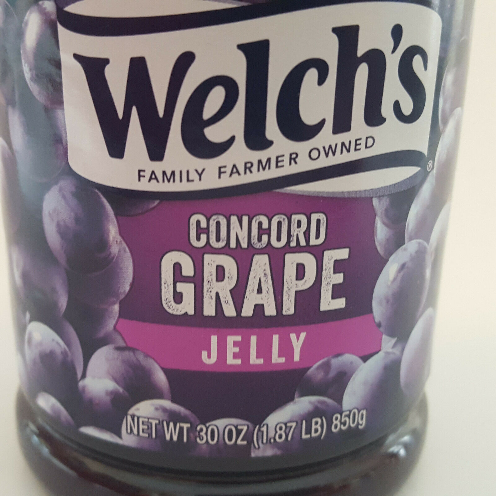 Welch's Concord Grape Jelly 30 oz Jar Fruit Spread USA Made Welchs