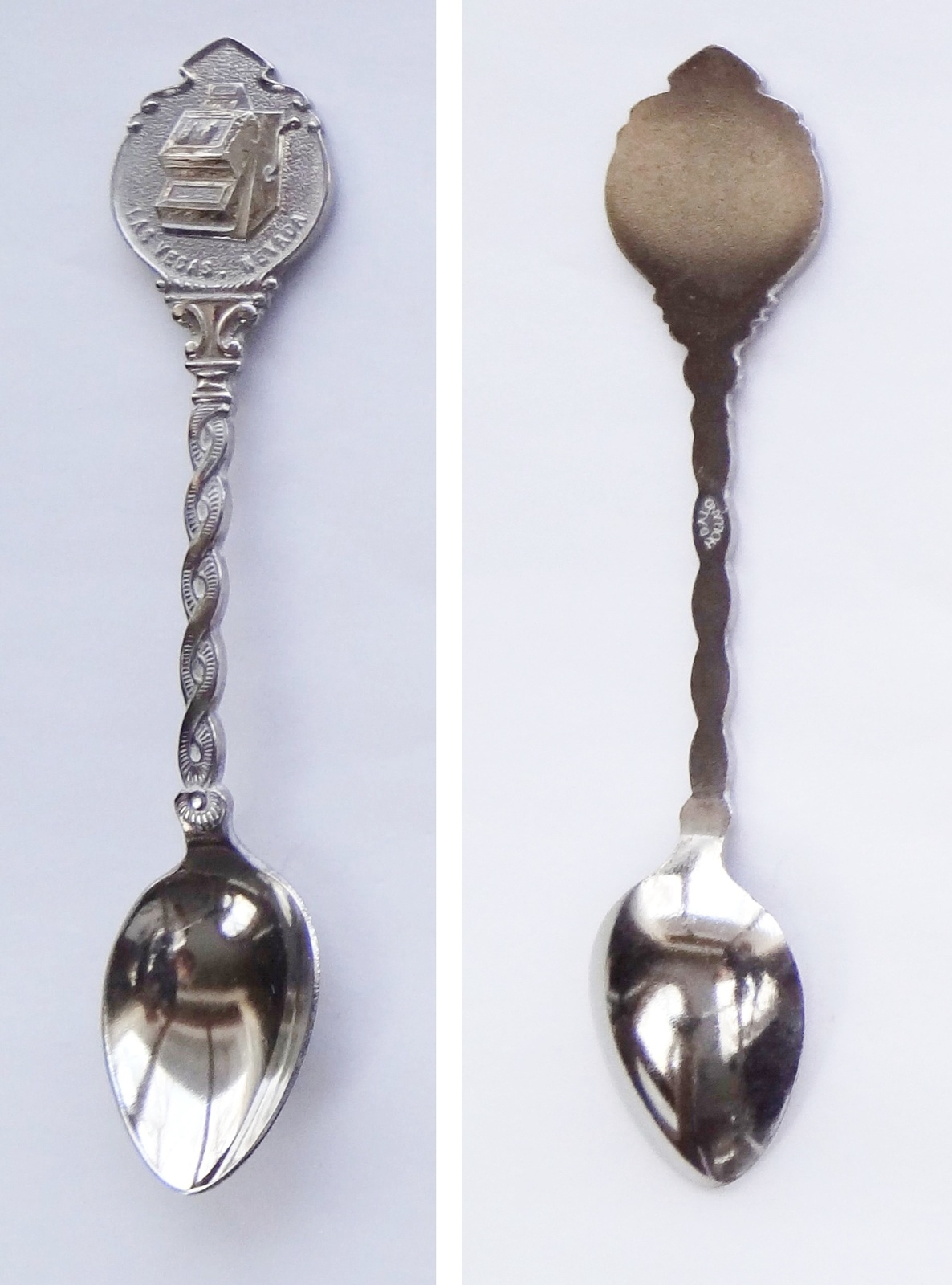 Collector Souvenir Spoon USA Nevada Las Vegas Slot Machine Spoons