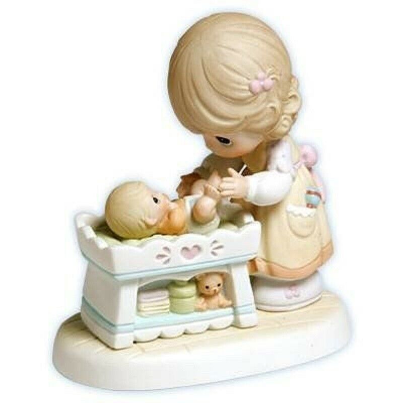 521965 MIB 521965 To A Special Mum Precious Moment Figurine